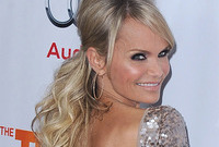 Spring-makeup-trend-2013-its-all-about-the-lower-lash-line-side
